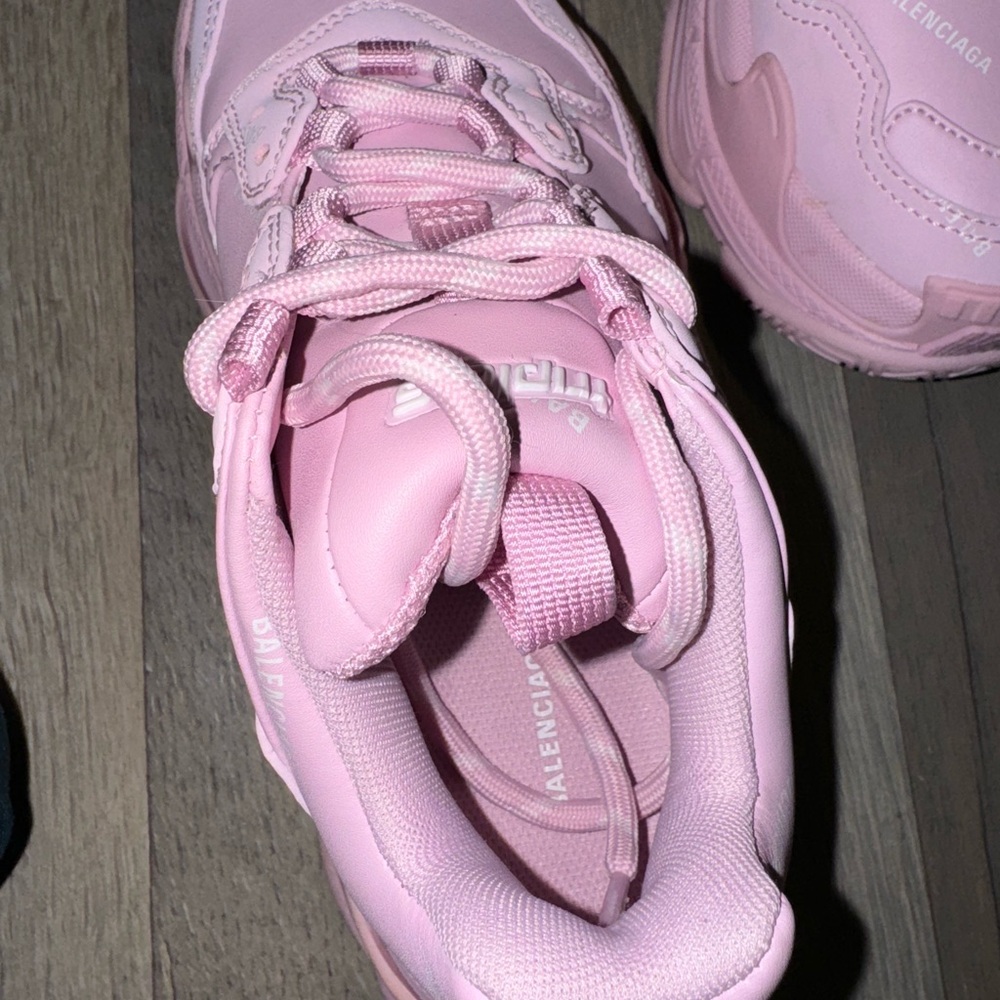 BALENCIAGA Triple S platform sneakers (AUTHENTIC): used - Picture 14 of 15